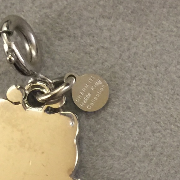 Authentic Hello Kitty collection charm - Picture 4 of 4